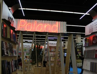 Narodowe (nie)czytanie Polaków albo 3 powody, dla których warto sięgać po rodzimą literaturę